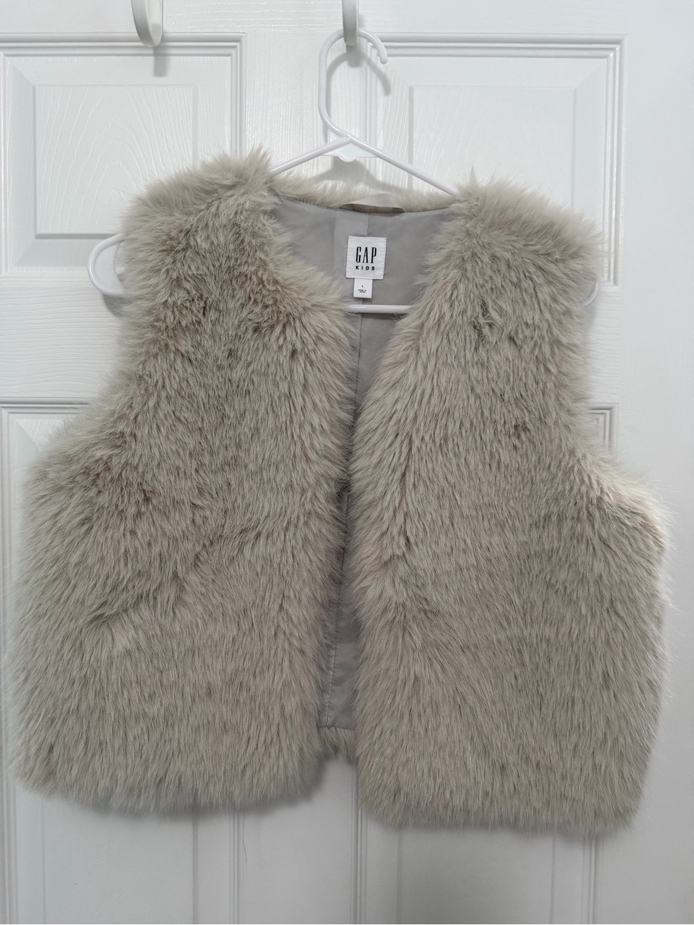 GAP Kids Faux Fur Vest in Taupe Beige